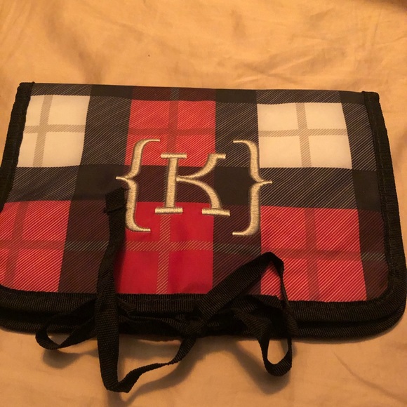 Shine On Jewelry Case by thirty one-monogrammed K - Picture 1 of 8